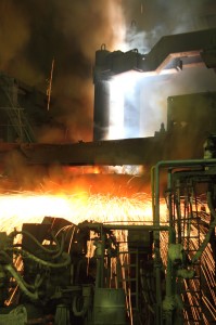 Крупнейшее предприятие Приднестровья Молдавский металлургический завод